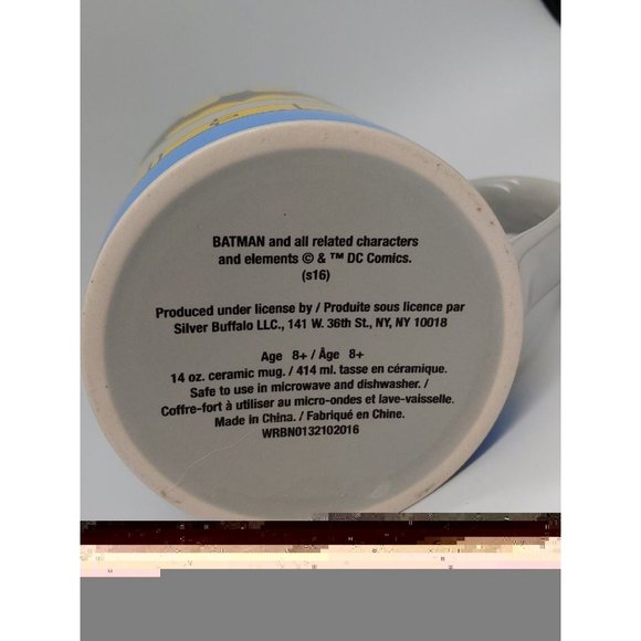 14oz Batman Ceramic Costume  Coffee Mug - Picture 4 of 6